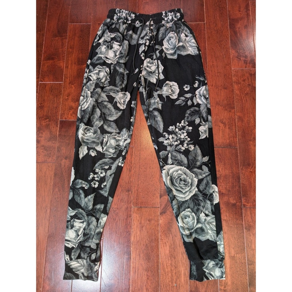 Weekend Vibes Jogger Pants Womens S Black Gray Floral Rose Print Drawstring Goth